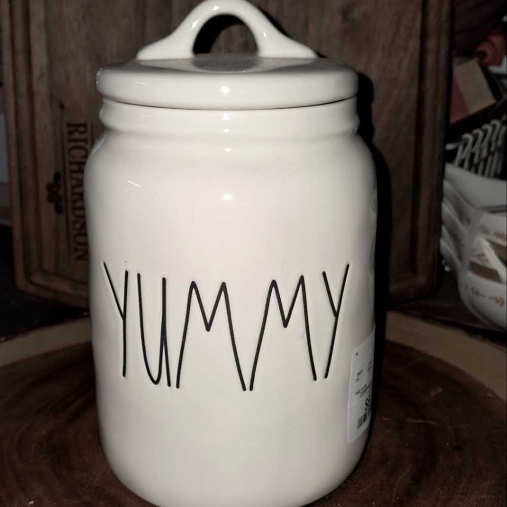 New! Rae Dunn YUMMY Ceramic canister